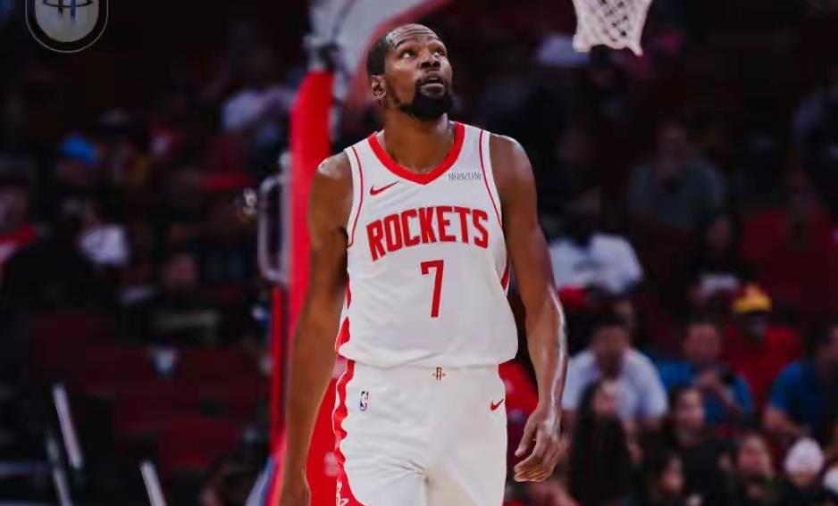 亚博体育-包含杜兰特回归赛场，大胜首场状态亮眼，拜仁观众沸腾！的词条